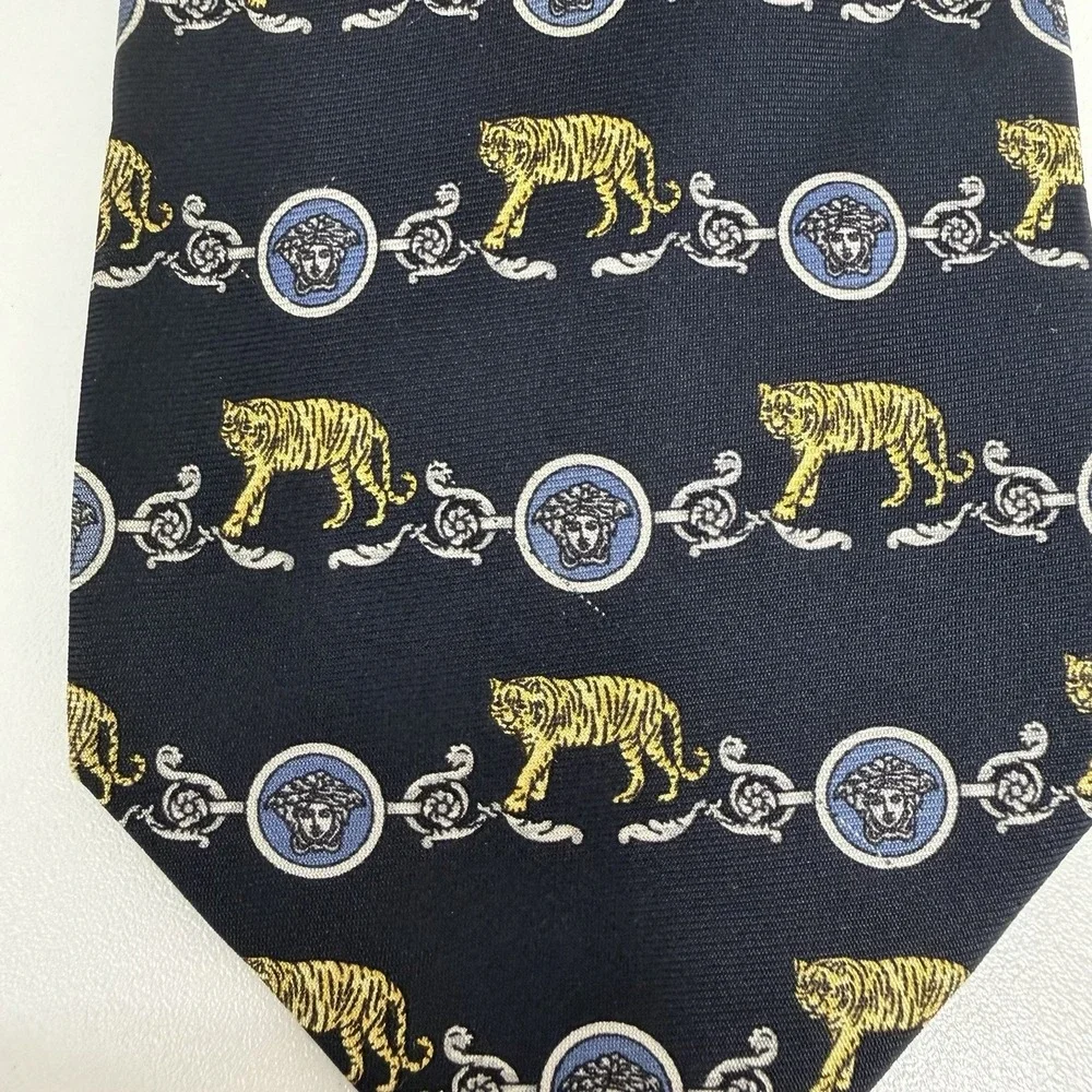 Versace description men